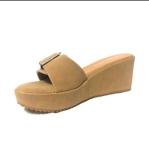 Comfy Sole Wedge Slippers